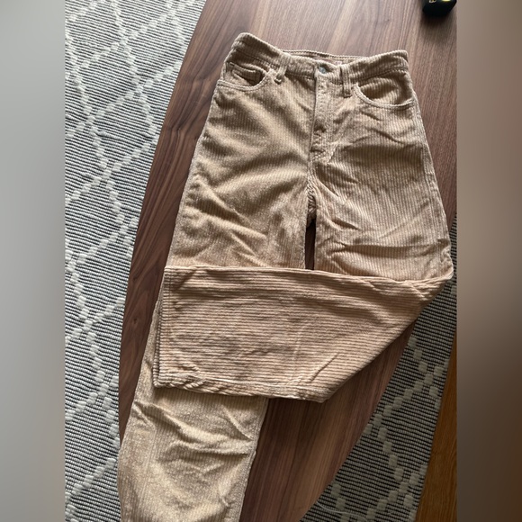 Levis pants - Picture 2 of 12